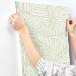 Artistic Abstracts Fern Fronds Wallpaper - Green