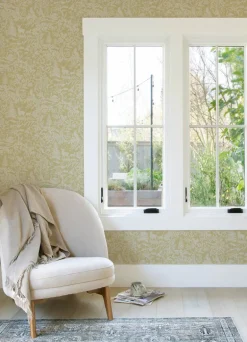 Chesapeake Kinfolk Alrick Forest Venture Wallpaper - Mustard