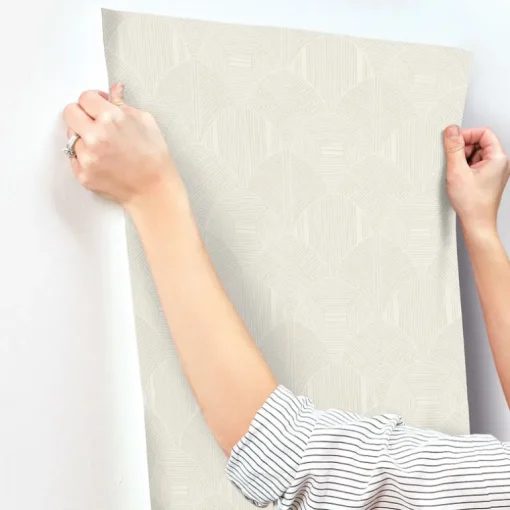 Drew & Jonathan Home Meyberg Wallpaper - Ivory