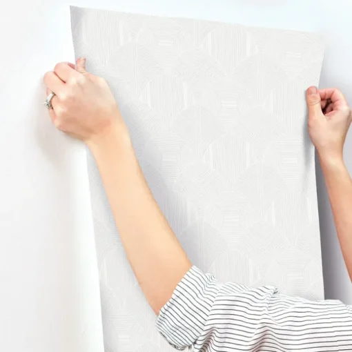 Drew & Jonathan Home Meyberg Wallpaper - White & Silver