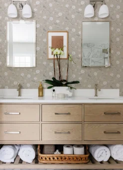 Erin Gates Wellesley Chinoiserie Wallpaper - Taupe