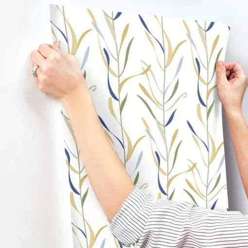 Greenhouse Chloe Vine Wallpaper - Ochre