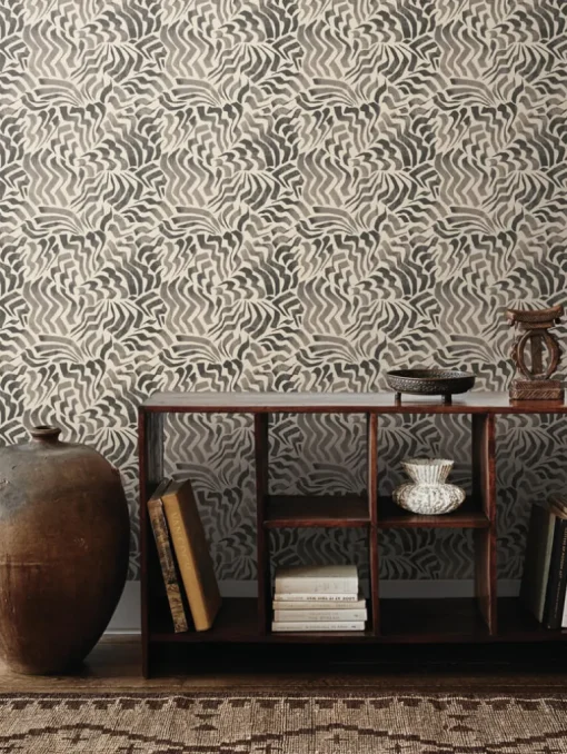 Lemieux et Cie Signature Zora Wave Wallpaper - Charcoal