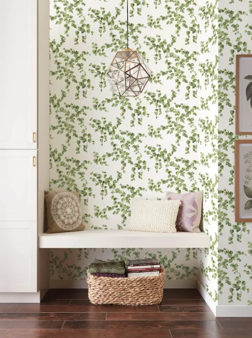 Simply Farmhouse Creeping Fig Vine Wallpaper - Green